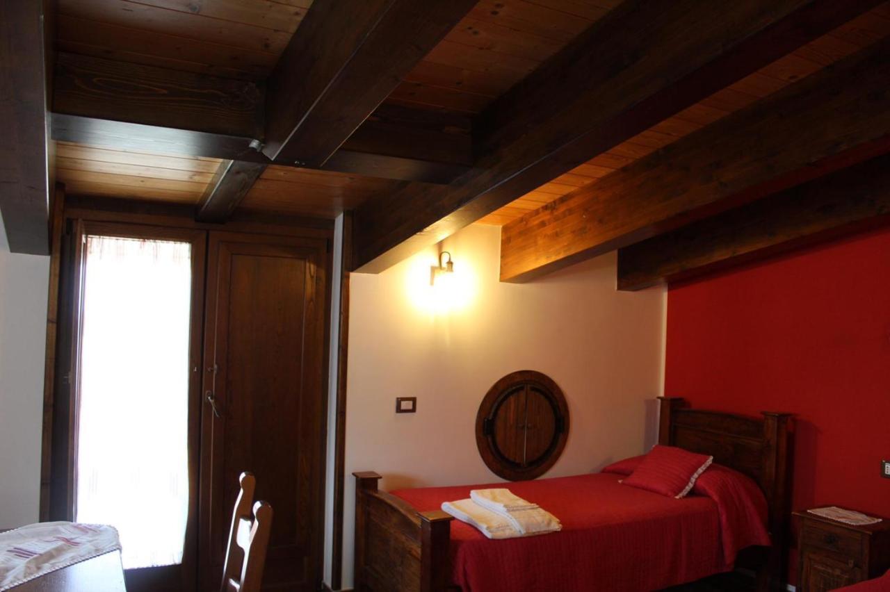 The Chalet, Guest House Аджерола Екстериор снимка