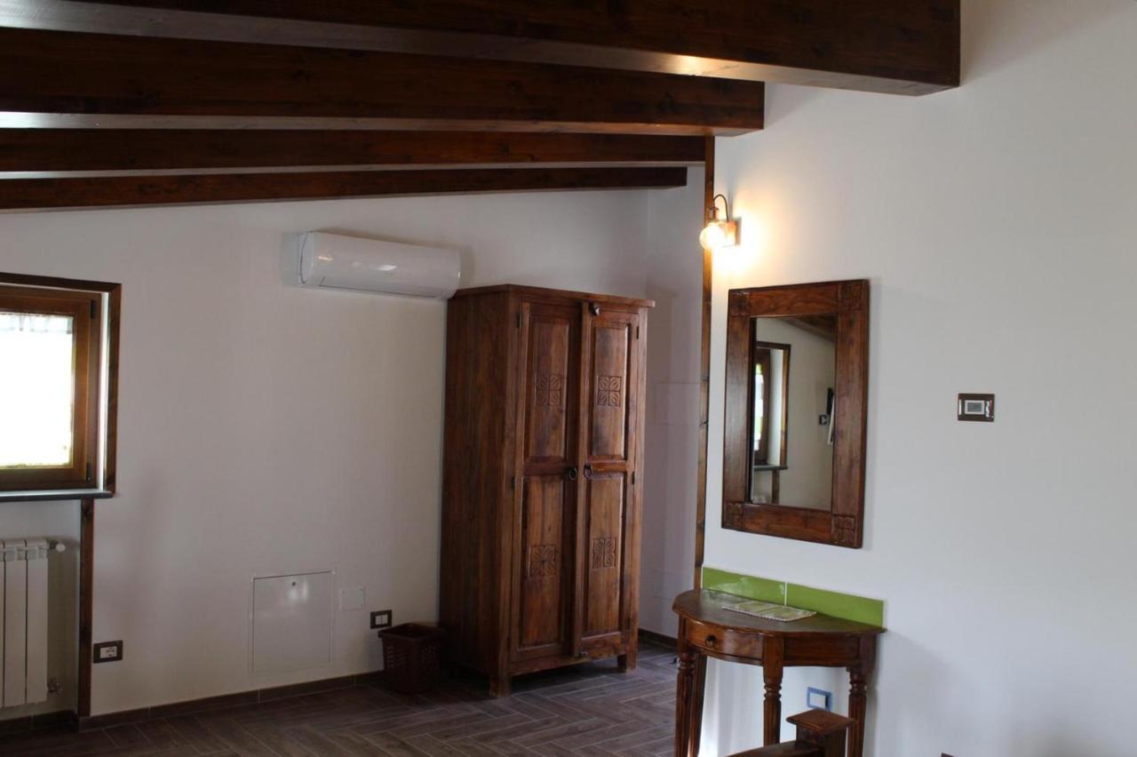 The Chalet, Guest House Аджерола Екстериор снимка