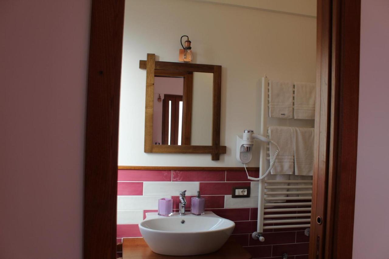 The Chalet, Guest House Аджерола Екстериор снимка
