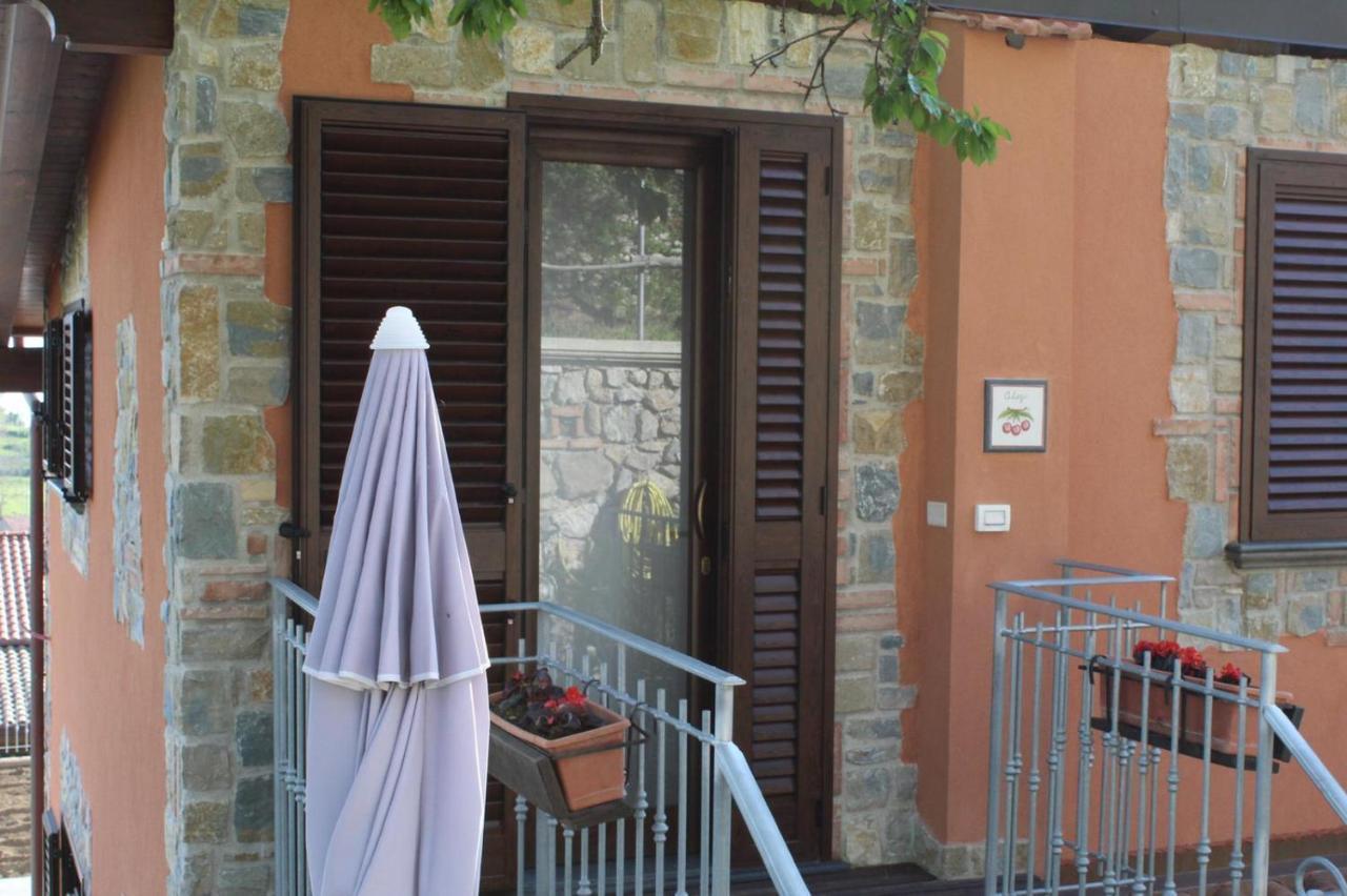 The Chalet, Guest House Аджерола Екстериор снимка